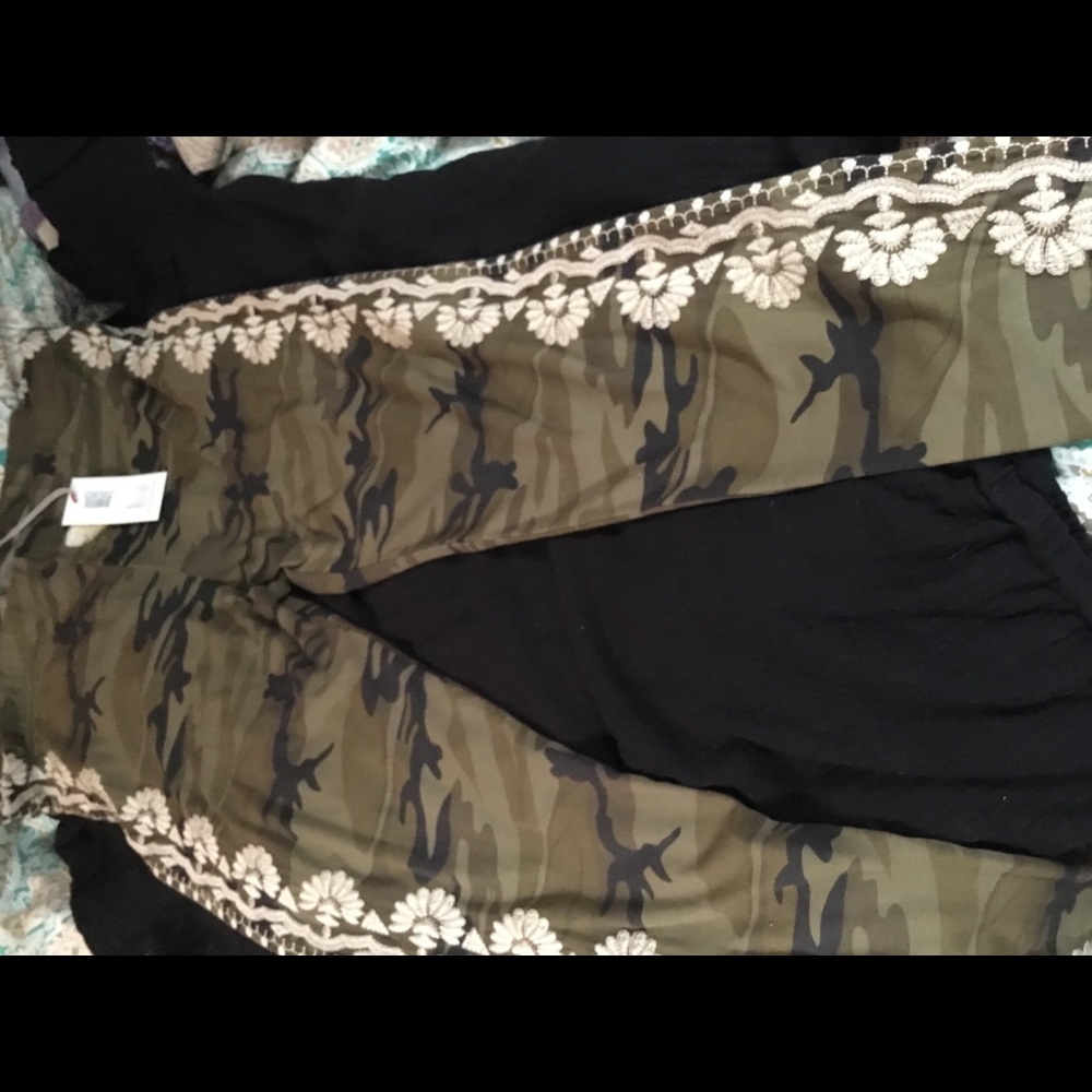 NWT Johnny Was embellished camp leggings sz XL